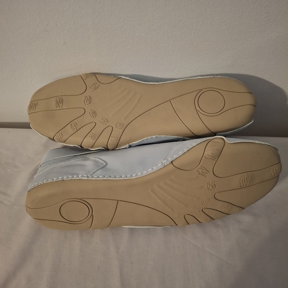 LDECK Men's Ankle Suede Tan and Baby Blue Athletic Shoes with Sporty Design - Picture 6 of 6